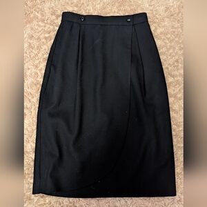Elegant Black Women's Skirt